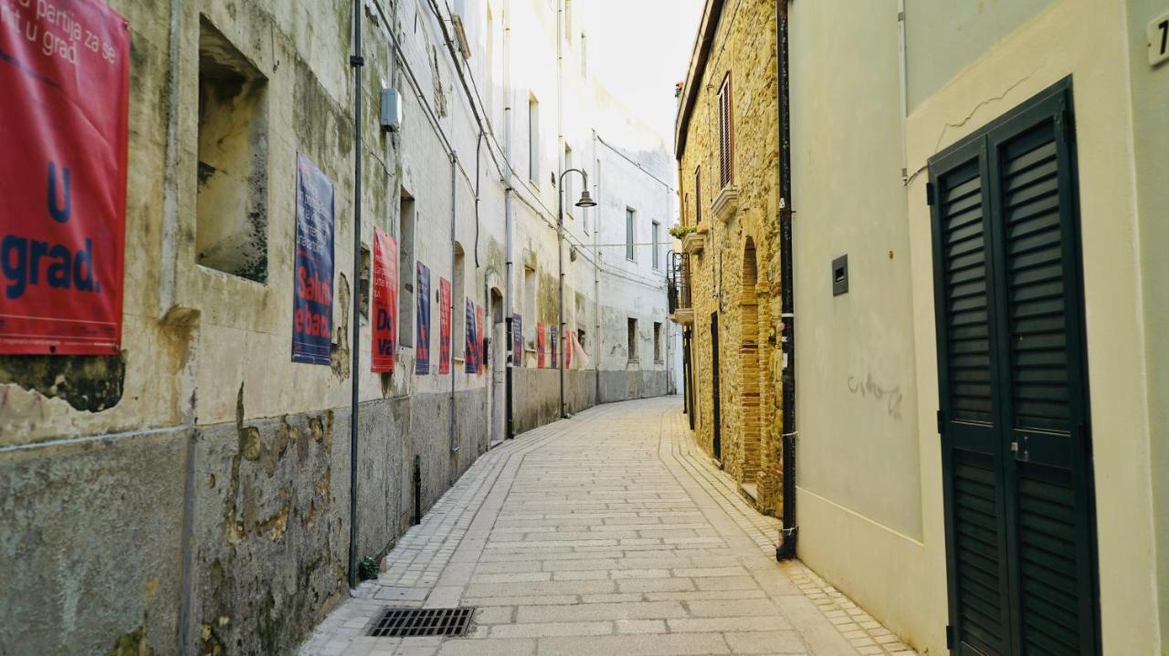 Monolocale Nel Borgo Antico, A Due Passi Dal Mare E Dal Porto Appartement Termoli Buitenkant foto